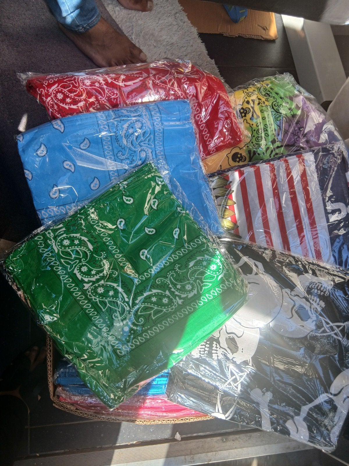 Partij Bandana's - Diverse Kleuren - 12 Stuks per Pak, Ophalen of Verzenden, Nieuw, Haarspeld