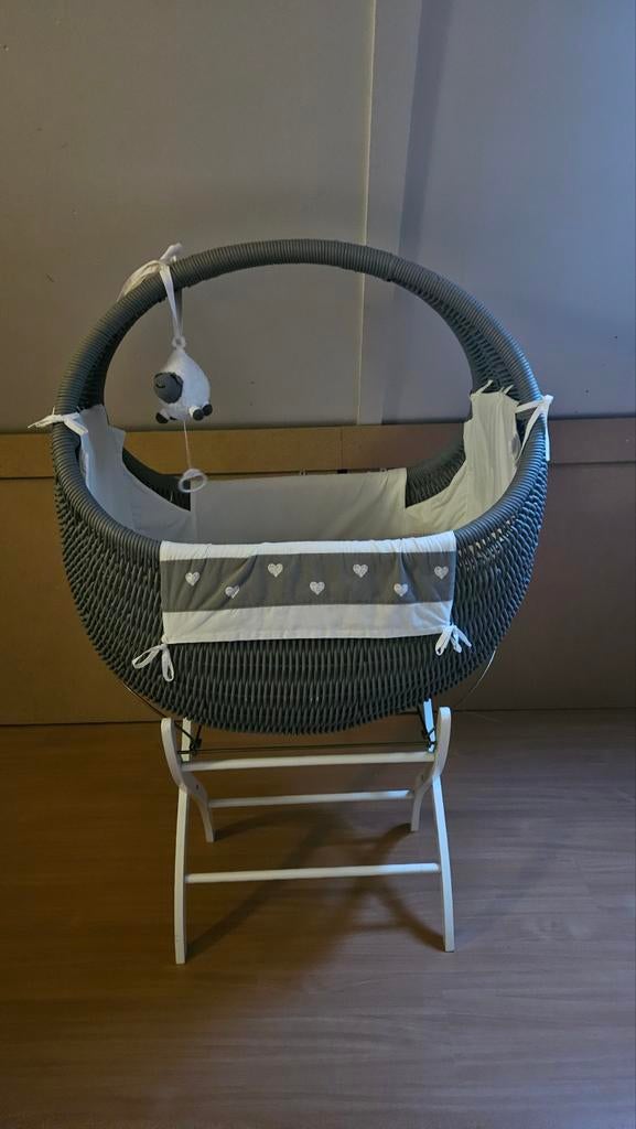Prachtige Celine wieg - Antraciet/grijs, compleet, Kinderen en Baby's, Babywiegjes en Ledikanten, Ophalen