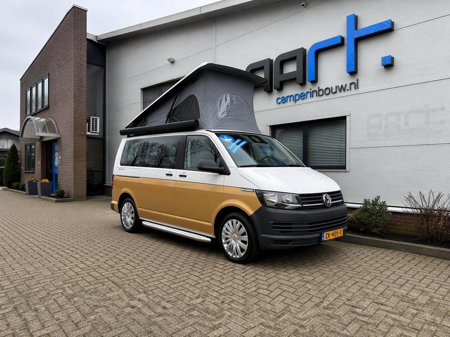 Volkswagen Smallander Adventure 2.0 TDI L1H1 GRATIS KLEURWRA, Pon's Automobielhandel BV., Buscamper of Camperbus, Alarm, Bedrijf