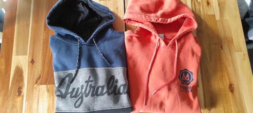Set van 2x hoodie / sweater met capuchon, heren, maat S., Ophalen of Verzenden, Gedragen, Maat 46 (S) of kleiner