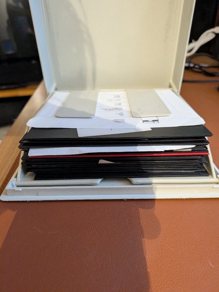 17 x 5.25 inch floppies met kunststof doos, Ophalen of Verzenden