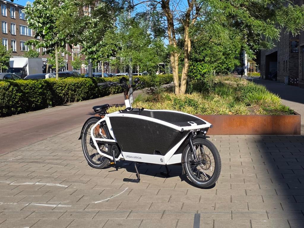 Urban Arrow Family Active Line bakfiets - Elektrisch, Fietsen en Brommers, Fietsen | Bakfietsen, 4 kinderen of meer, Uraban Arrow