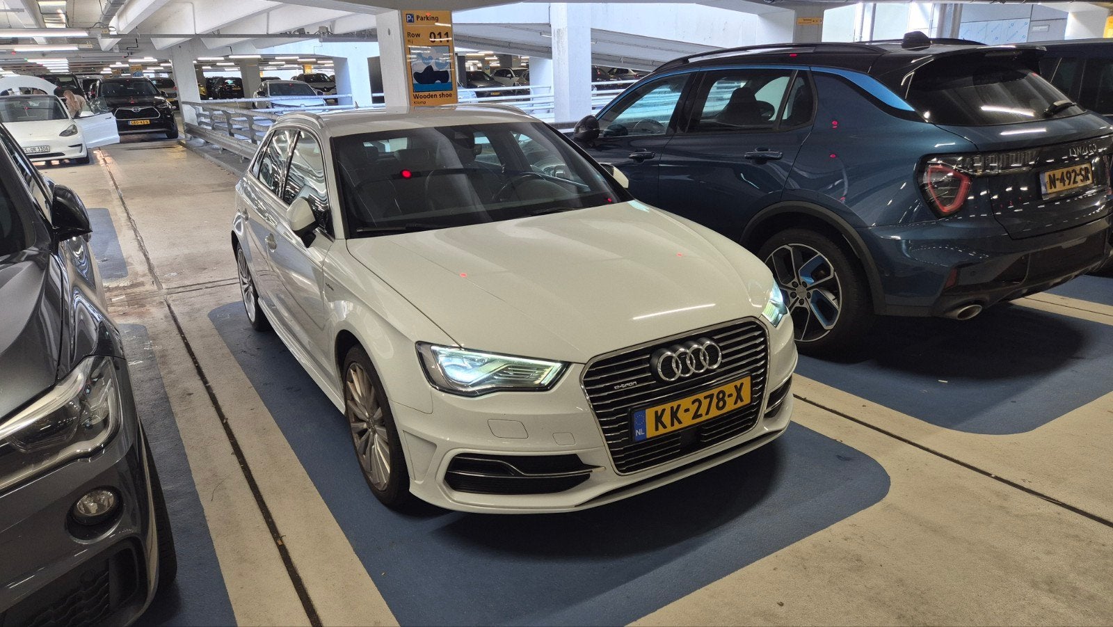 Audi A3 Plugin Hybrid E-tron 2015 178000km, 4 cilinders, Wit, 1395 cc, 149 pk