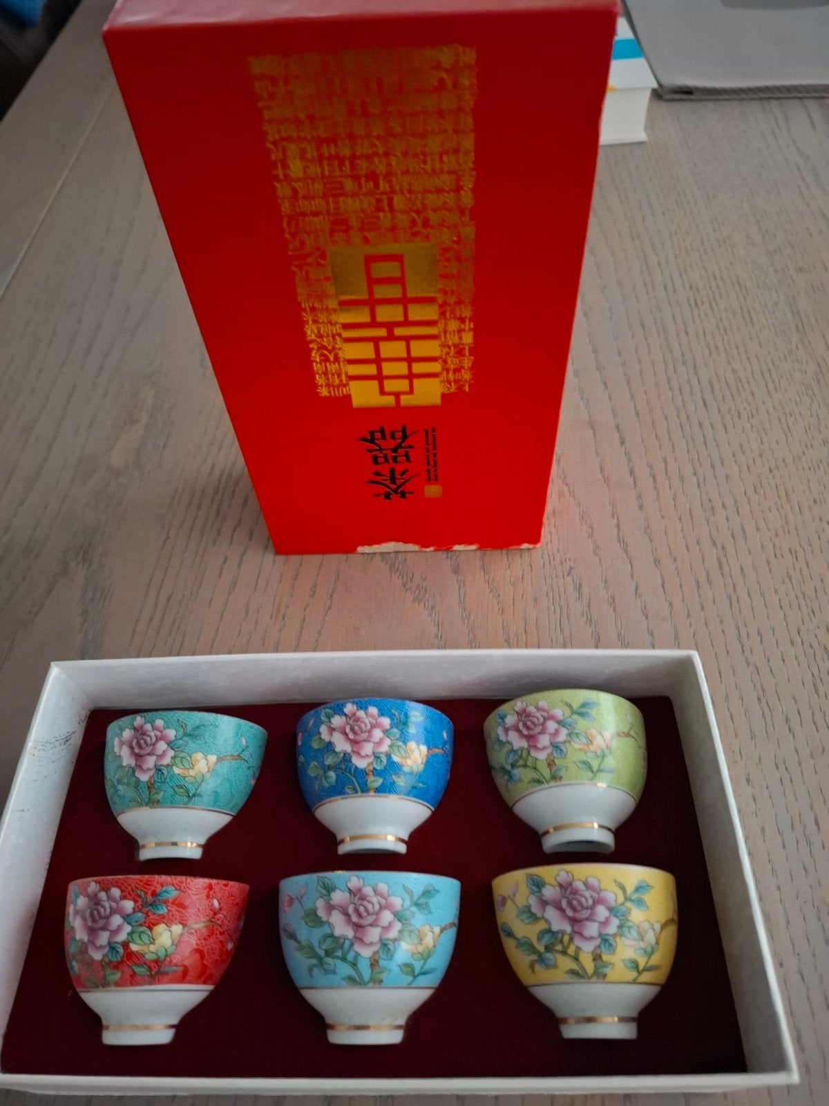 Set van 6 Chinese theekopjes met bloemmotief, Antiek en Kunst, Ophalen of Verzenden