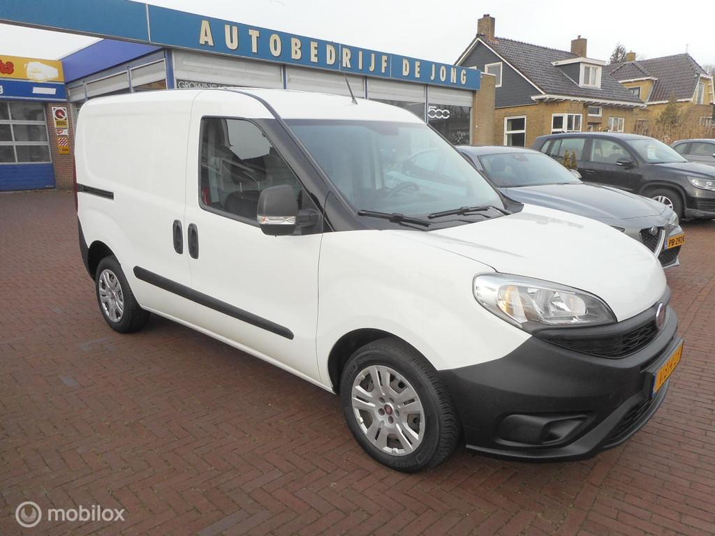 Fiat Doblò Cargo 1.6 MJ L1H1 SX ECO JET AIRCO+CRUISE+NAVI+P, Keurmerk '100% Onderhouden', Gebruikt, 4 cilinders, Origineel Nederlands