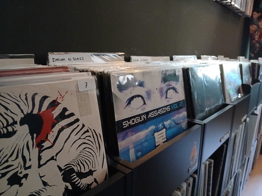 Drum n Bass en Dance Vinyl Garage Sale: 17 Oktober, Ophalen, Gebruikt, 12 inch, Drum and bass