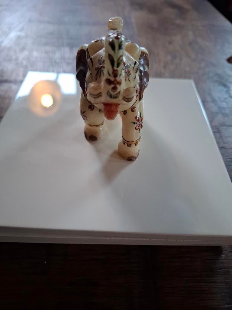 Decoratieve olifant van steen, handgeschilderd, Antiek en Kunst, Ophalen of Verzenden