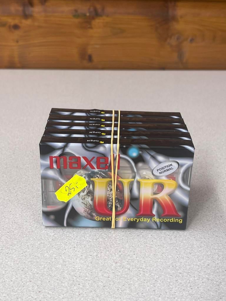 Maxell UR cassettebandjes, Ophalen of Verzenden, Zo goed als nieuw, Overige genres, 2 t/m 25 bandjes