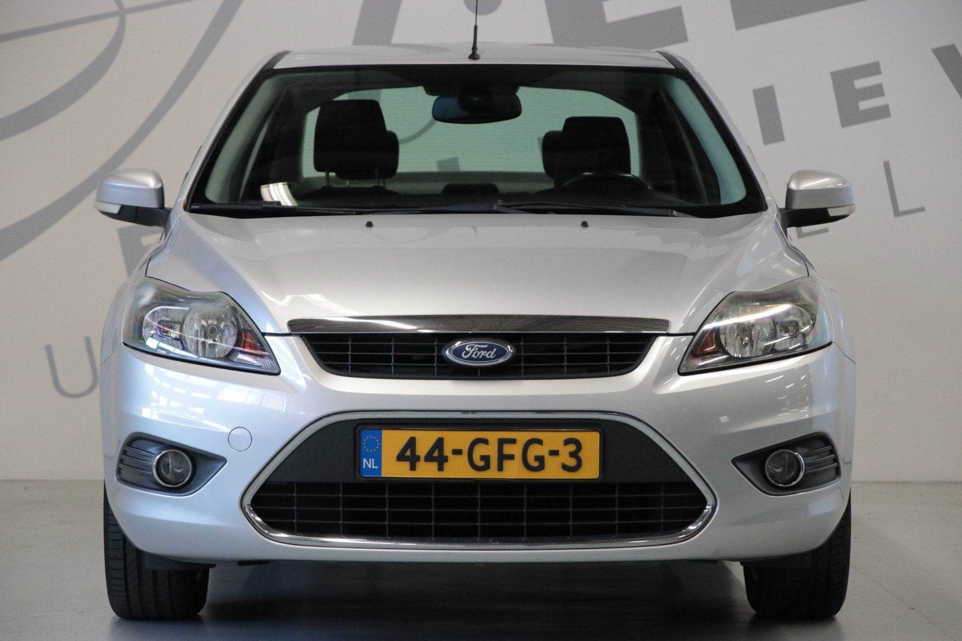 Ford Focus 1.6 Titanium, 1596 cc, Zwart, 4 cilinders, 635 kg
