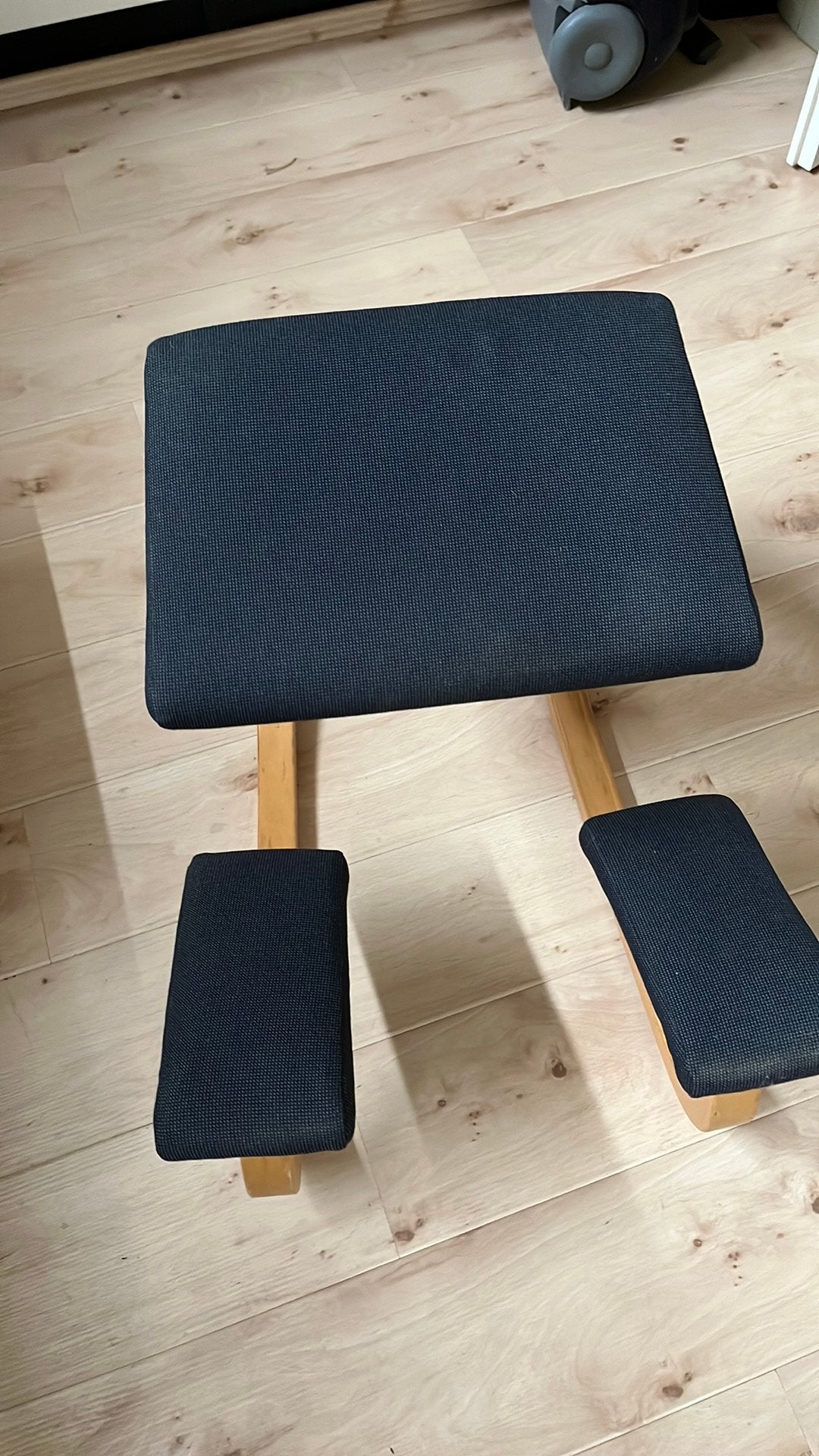 Stokke Varier, Huis en Inrichting, Stoelen, Ophalen, Zwart, Zo goed als nieuw, Stof