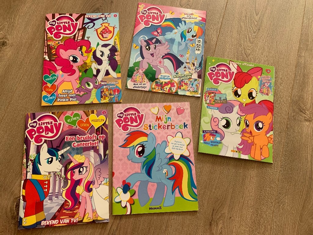 My little pony 5 comics stripmagazines magazines Stickerboek, Meerdere comics, Ophalen of Verzenden, Nieuw, Amerika