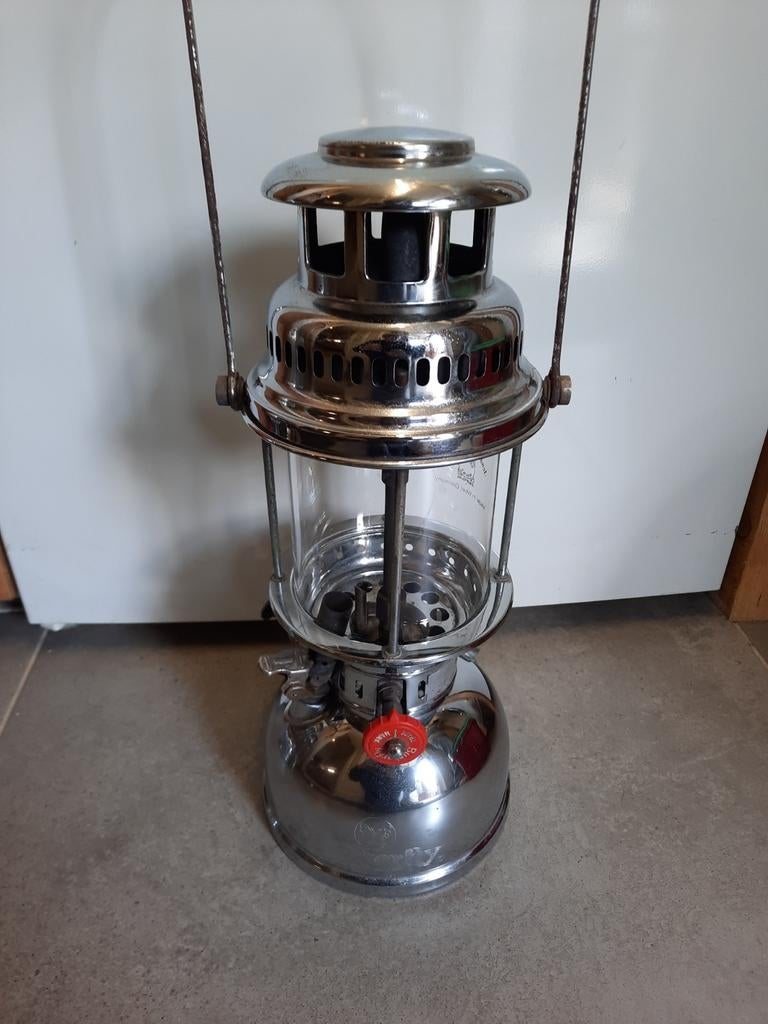 oude petroleum lamp butterfly  kerosinelamp petromax primus, Ophalen of Verzenden