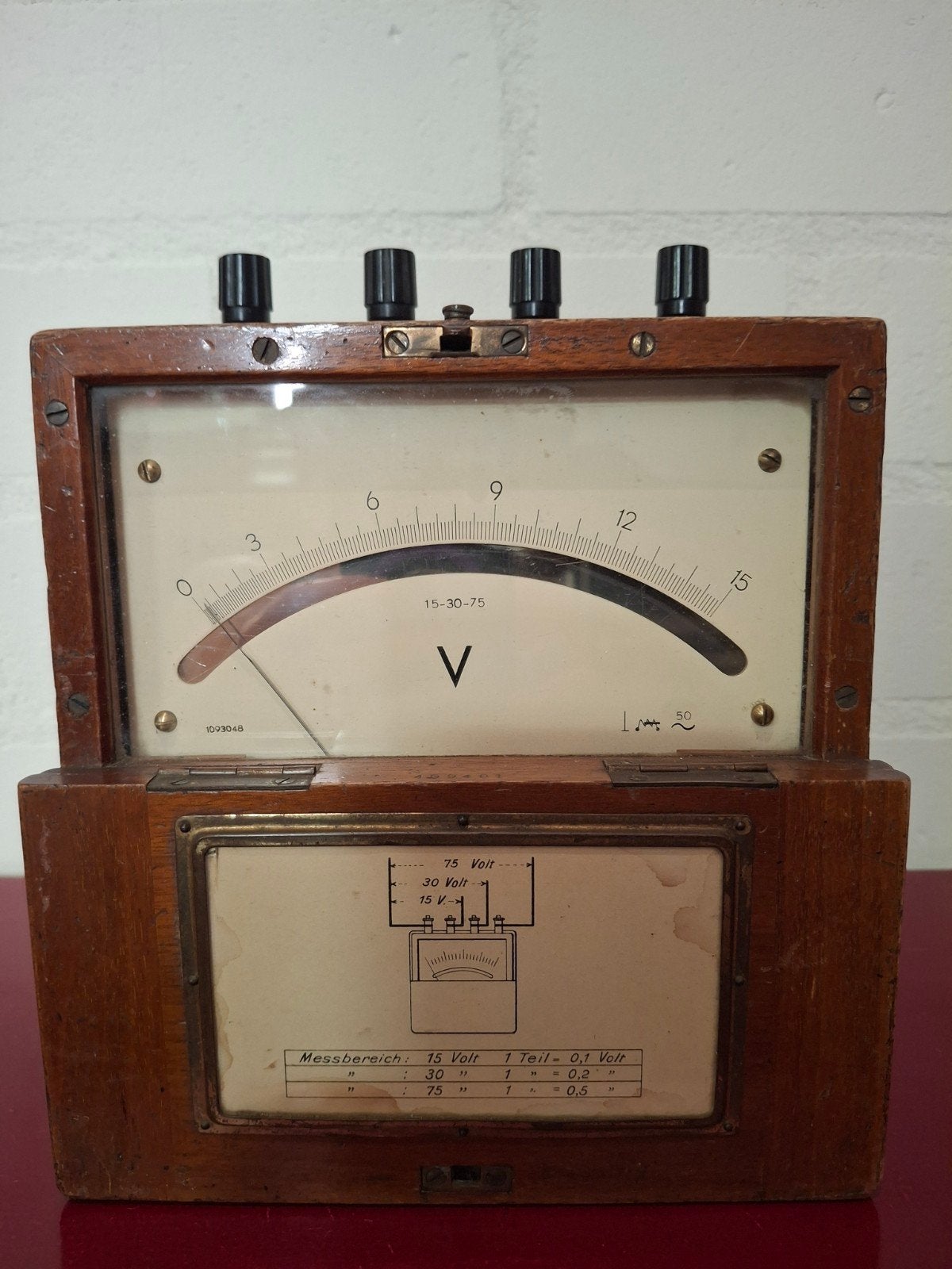 Antieke Voltmeter in Houten Kist - Decoratief, Ophalen