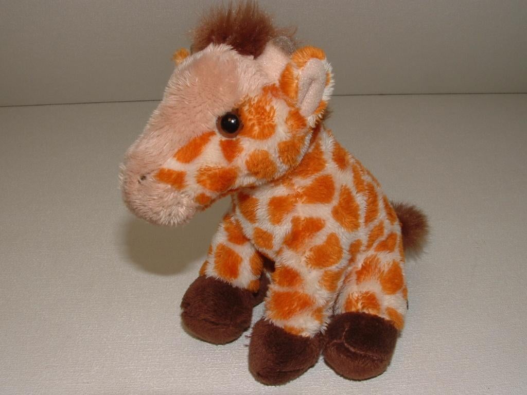 RAVENSDEN GIRAFFE SUMA VELOURS WIT MET ORANJE VLEKJES, Kinderen en Baby's, Speelgoed | Knuffels en Pluche, Ophalen of Verzenden