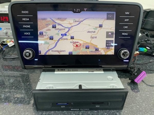 Skoda octavia mk3 III 8 inch mib2 facelift, Auto diversen, Autoradio's, Ophalen of Verzenden