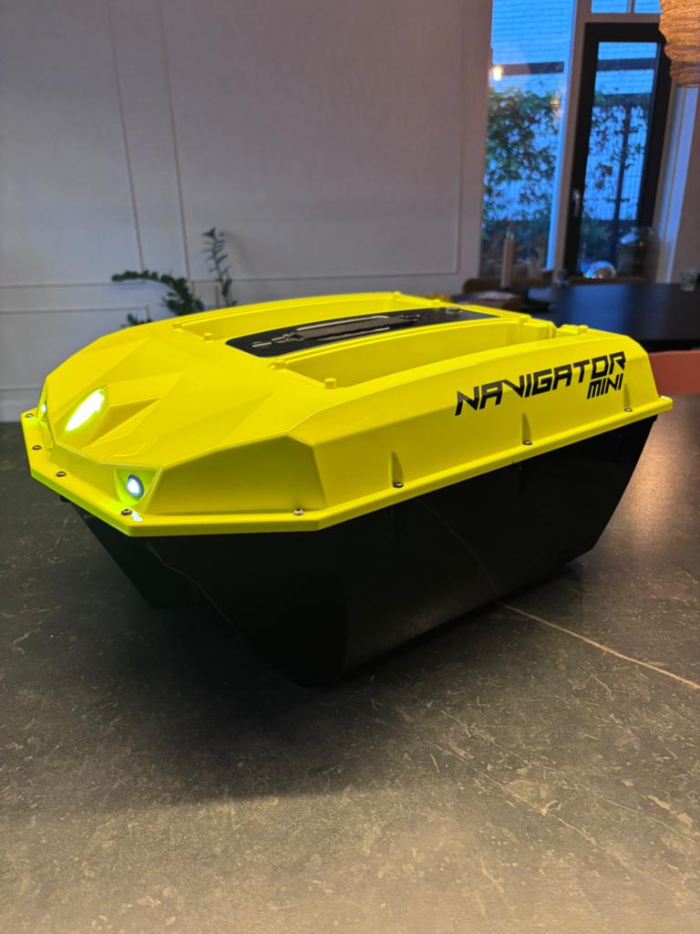 Navigator Mini voerboot & Deeper Chirp+2 incl Range Extender, Ophalen of Verzenden, Zo goed als nieuw, Overige typen