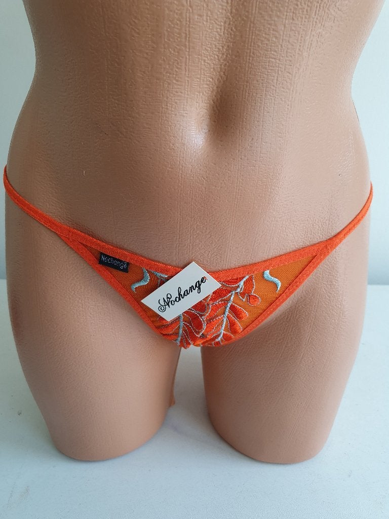 Oranje kruisloze string maat XS/S Nieuw, Nochange, Ophalen of Verzenden, Oranje, String