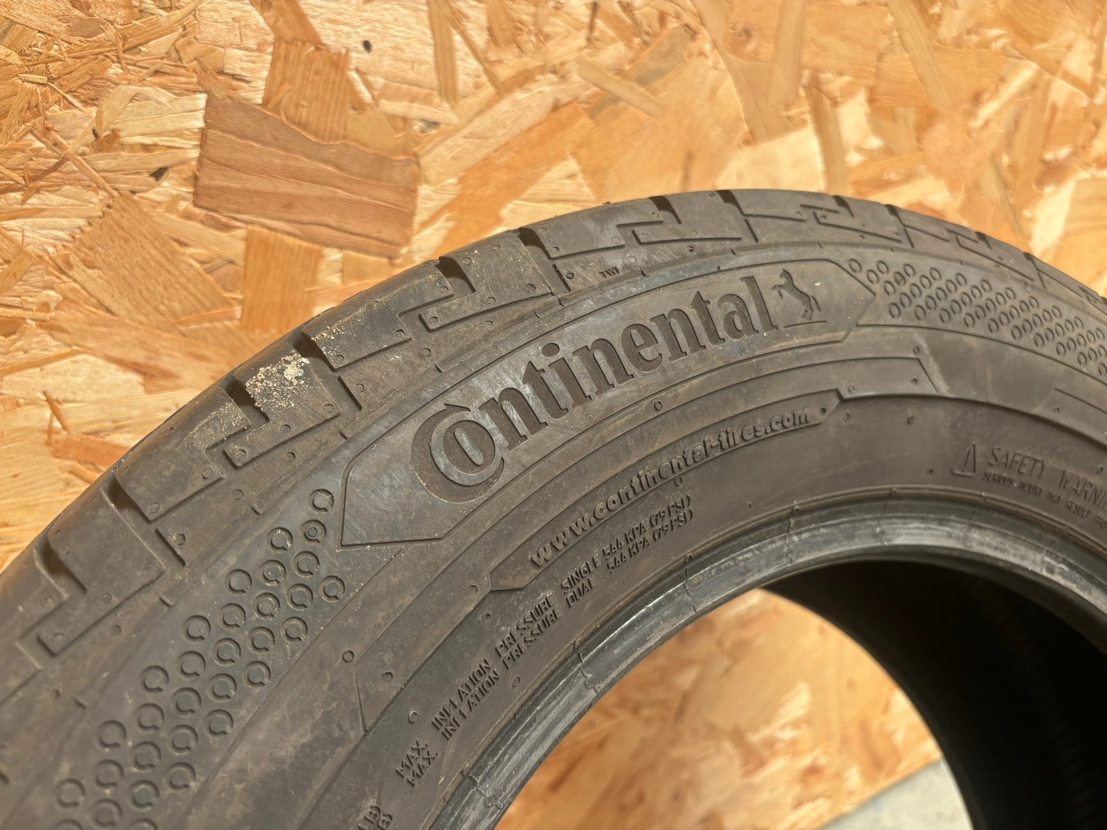 4 stuks Continental ContiVanContact 100 215/65 R16 C Band, Auto-onderdelen, Banden en Velgen, Ophalen, 16 inch, Band(en), Zomerbanden