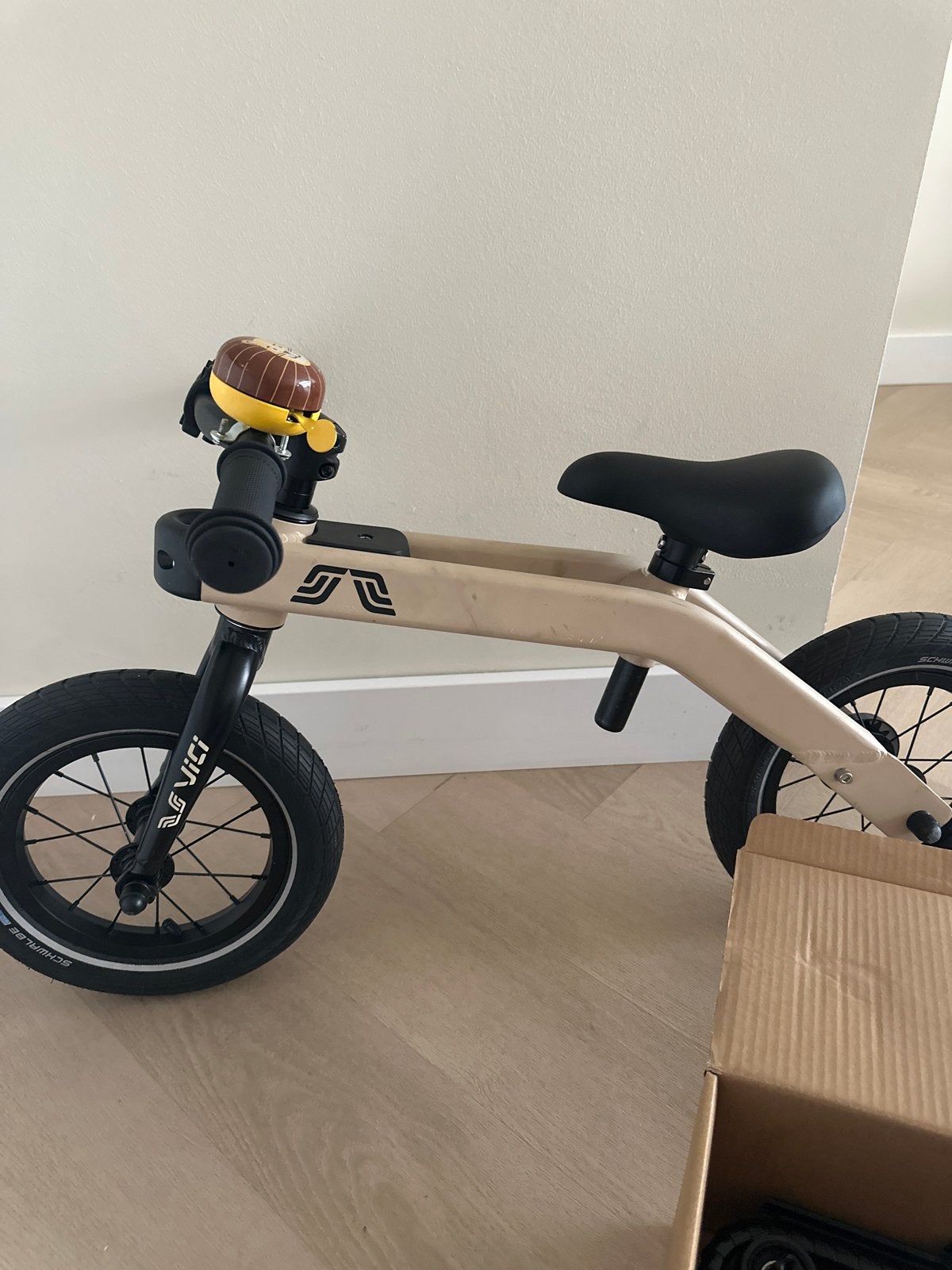 Kinderfiets meegroeifiets Vici 3-in-1 loopfiets en trapfiets, Ophalen, Zo goed als nieuw, Terugtraprem, Minder dan 16 inch