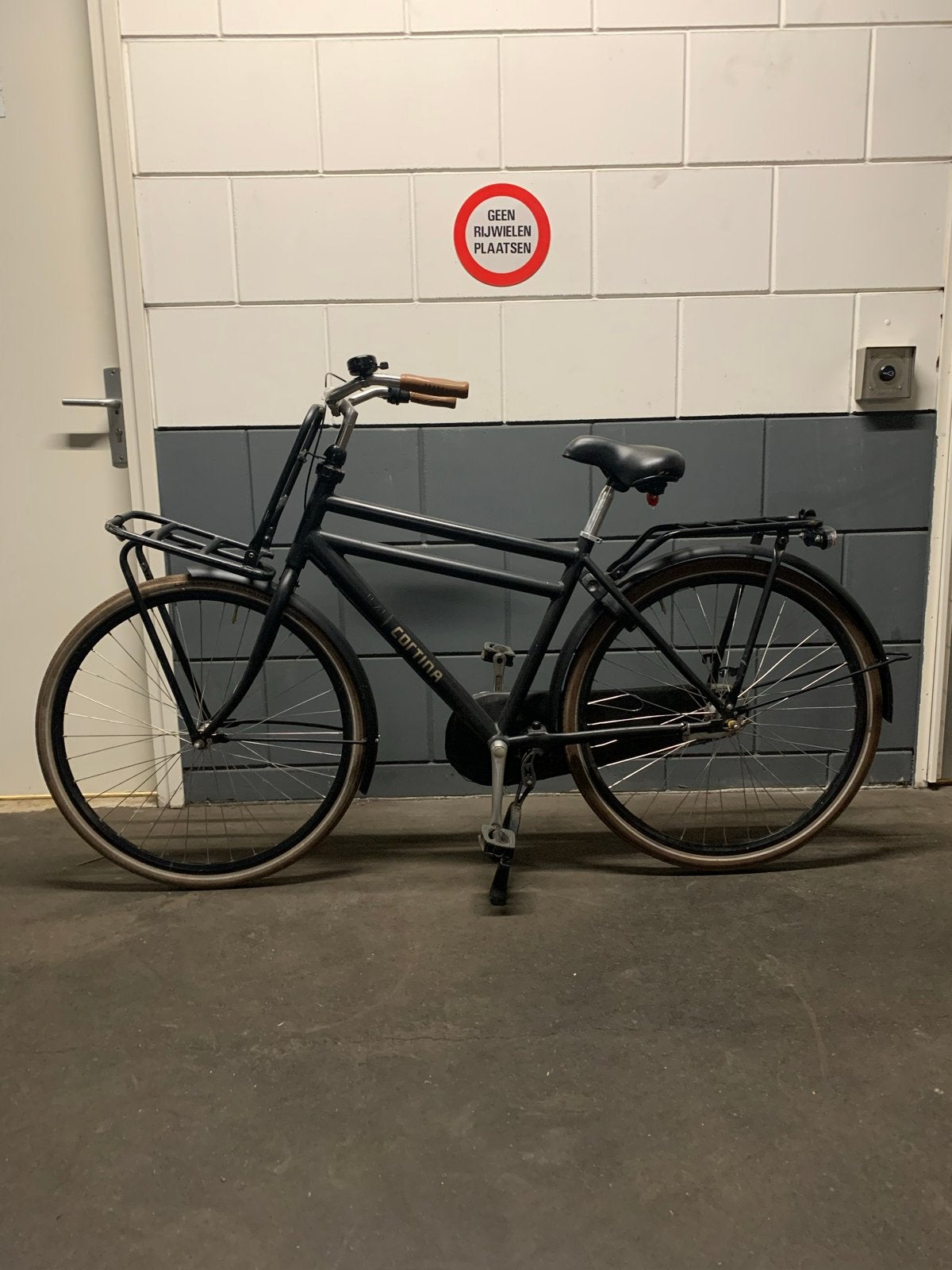 Cortina Transportfiets Herenfiets Zwart Opknapper