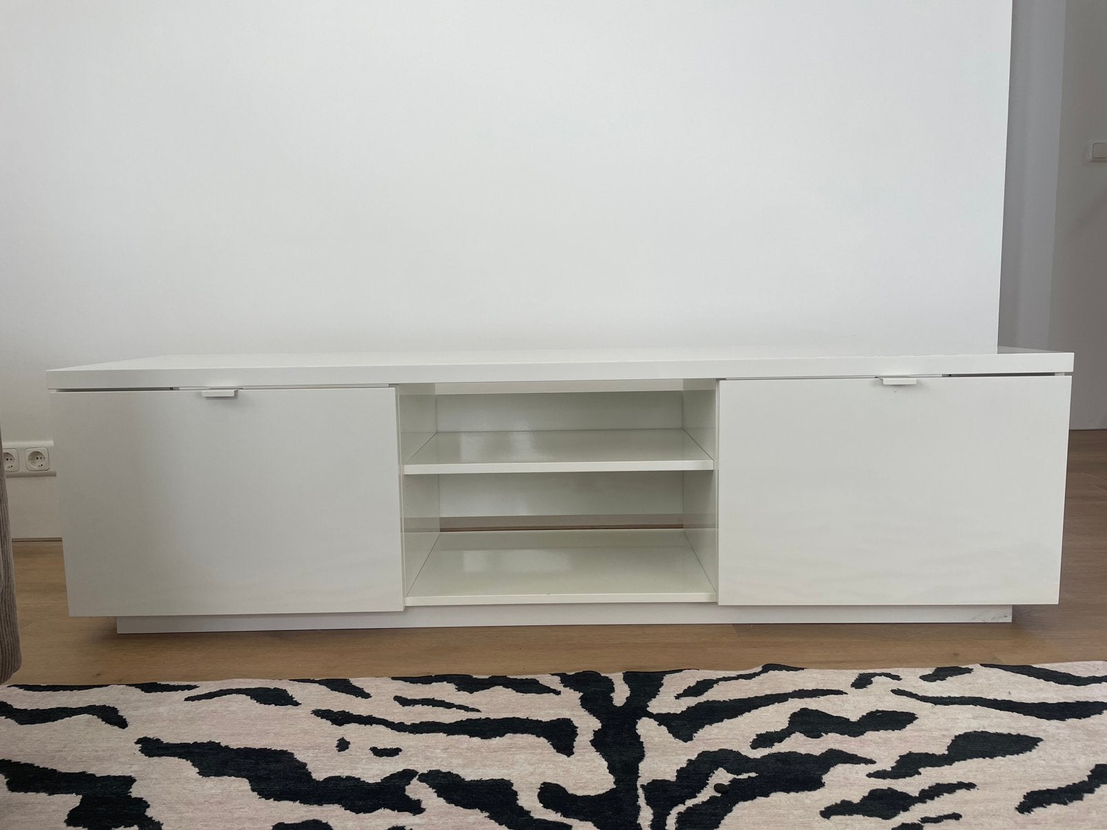 Ikea tv kast, Ophalen, Strak, Gebruikt, 150 tot 200 cm