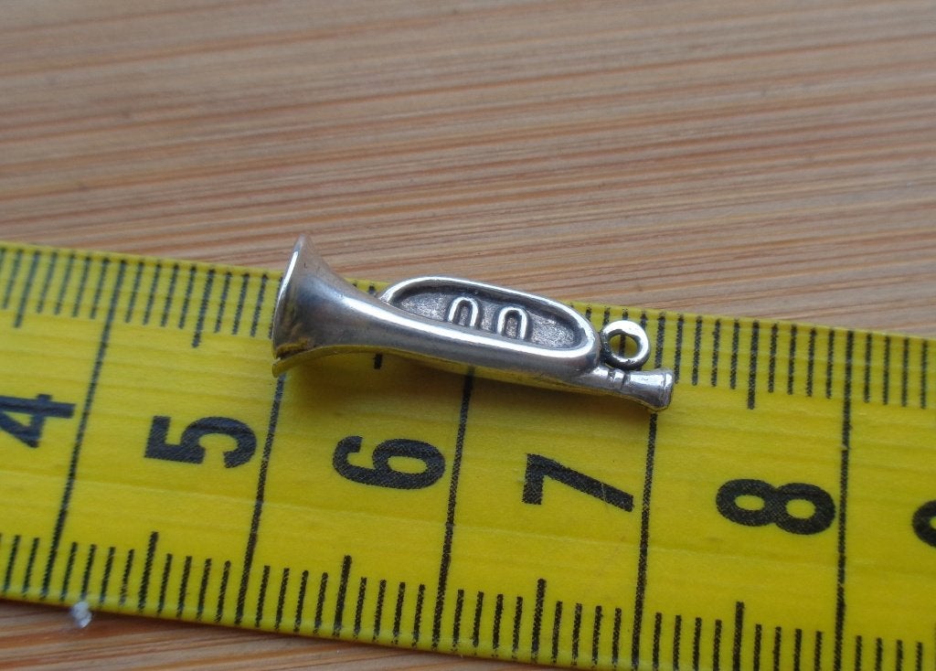 zilveren vintage bedel trompet [1000], Overige merken, Verzenden, Zo goed als nieuw, 1 bedel