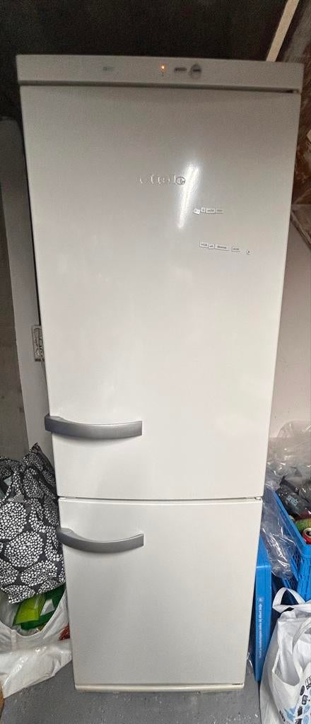 Miele Koelvriescombinatie, Witgoed en Apparatuur, Koelkasten en IJskasten, Ophalen, Gebruikt, 200 liter of meer, 60 cm of meer