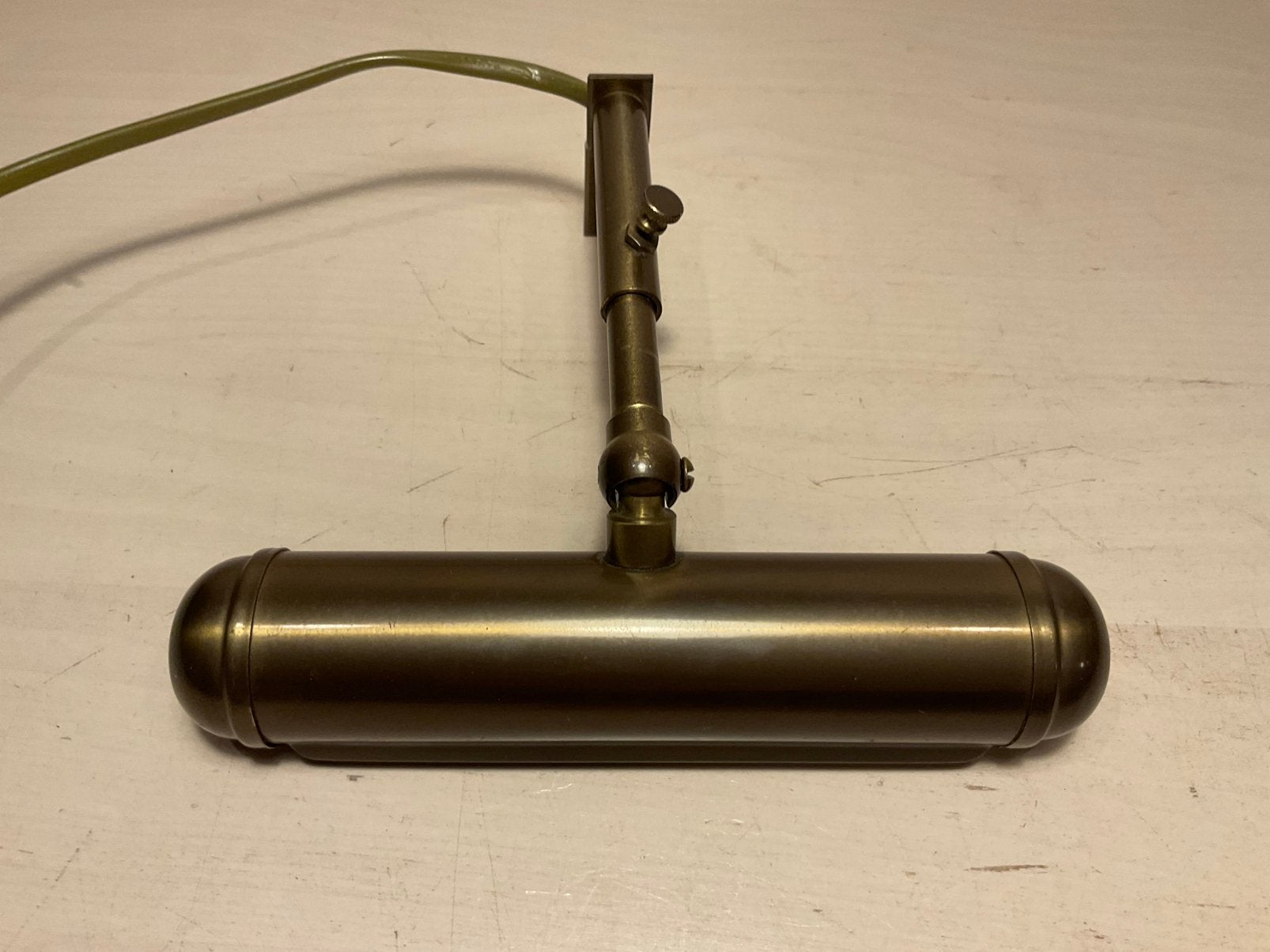 Vintage G&G schilderijlamp die ca. 17 cm breed is, Ophalen of Verzenden, Zo goed als nieuw, Metaal