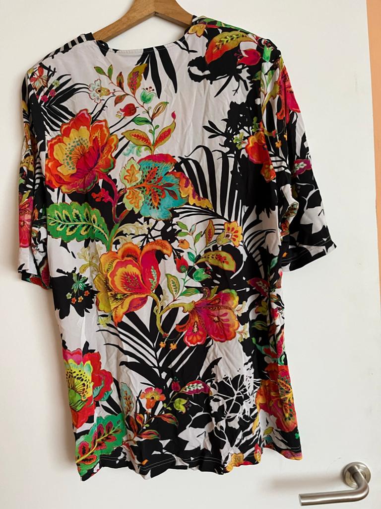 Chalou shirt met bloemenprint, Kleding | Dames, Overige kleuren, Maat 42/44 (L), Ophalen of Verzenden, Korte mouw