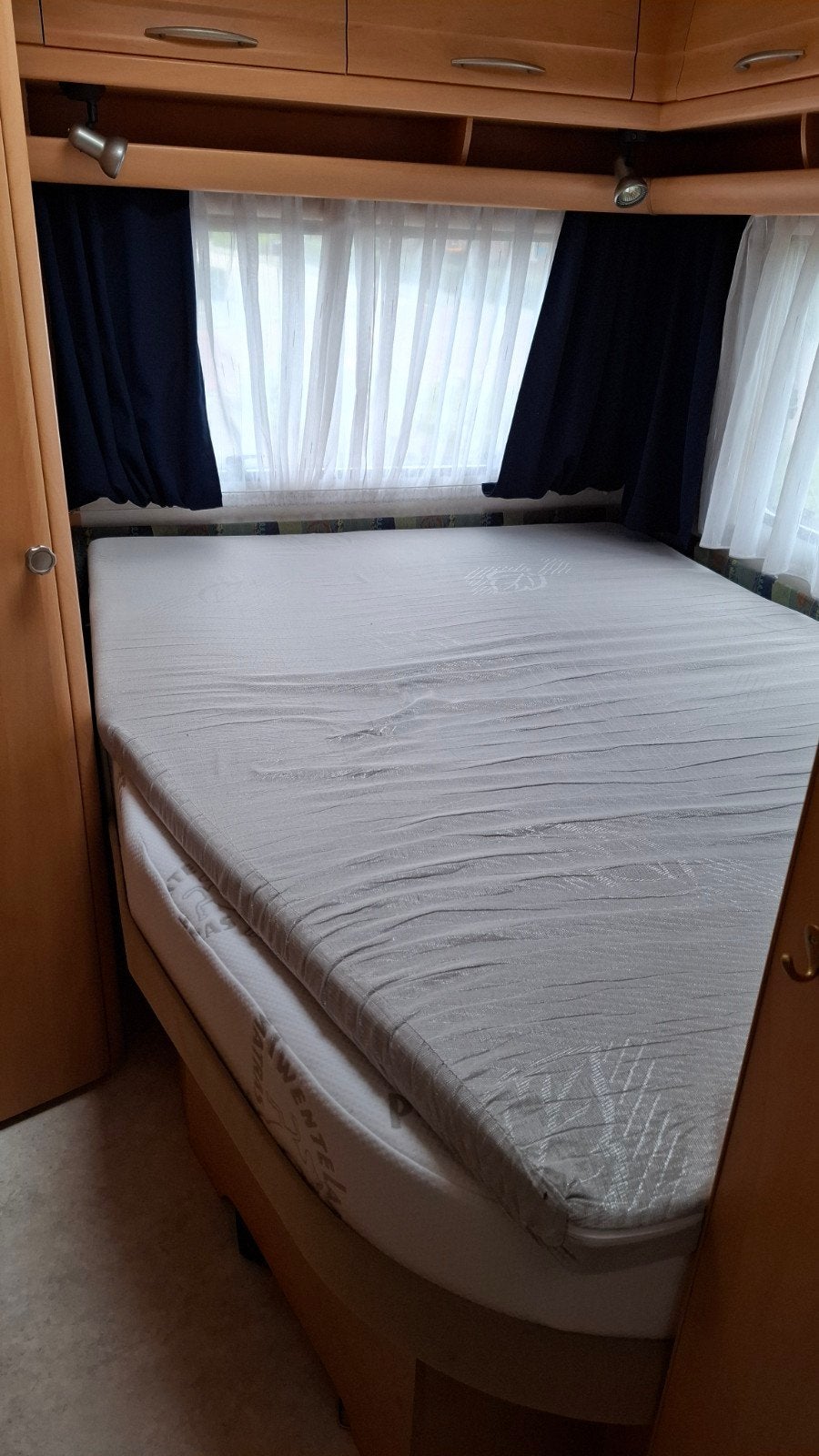 Matras topper 7cm frans bed, Caravans en Kamperen, Caravan accessoires, Ophalen, Zo goed als nieuw