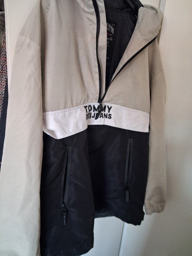 Tommy Hilfiger jas S, Ophalen of Verzenden, Zo goed als nieuw, Maat 46 (S) of kleiner, Tommy Hilfiger