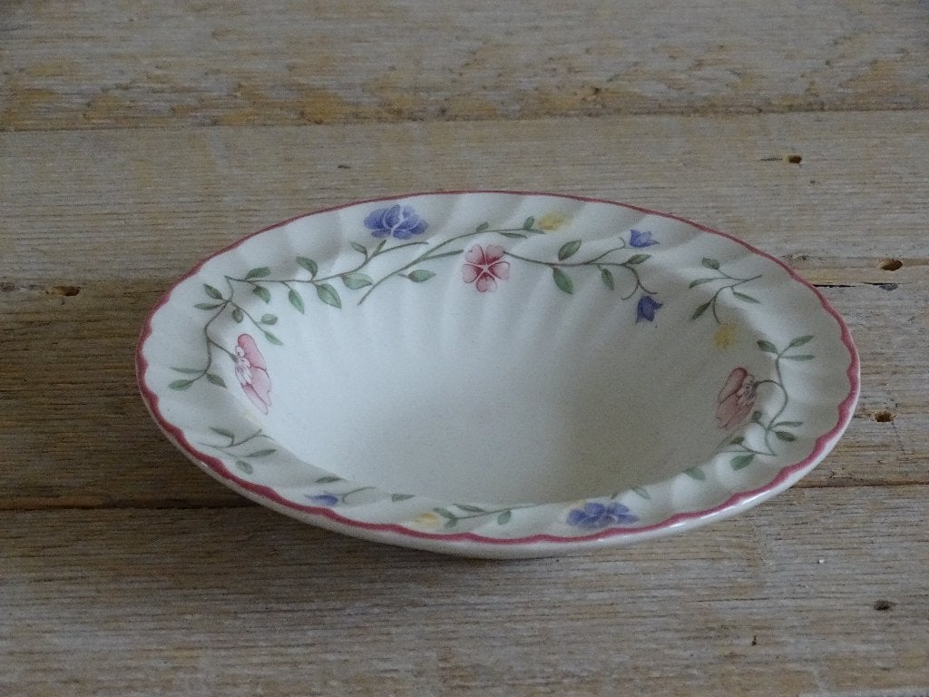 Servies, Engels, Johnson Brothers, SUMMER CHINTZ, gaaf, Antiek en Kunst, Antiek | Servies los, Ophalen of Verzenden
