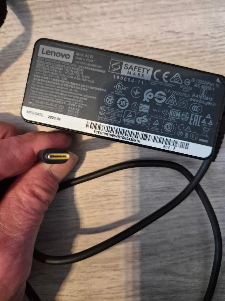 Lenovo ADLX45YDC3D USB-C Lader, Computers en Software, Laptop-opladers, Ophalen, Zo goed als nieuw, Lenovo