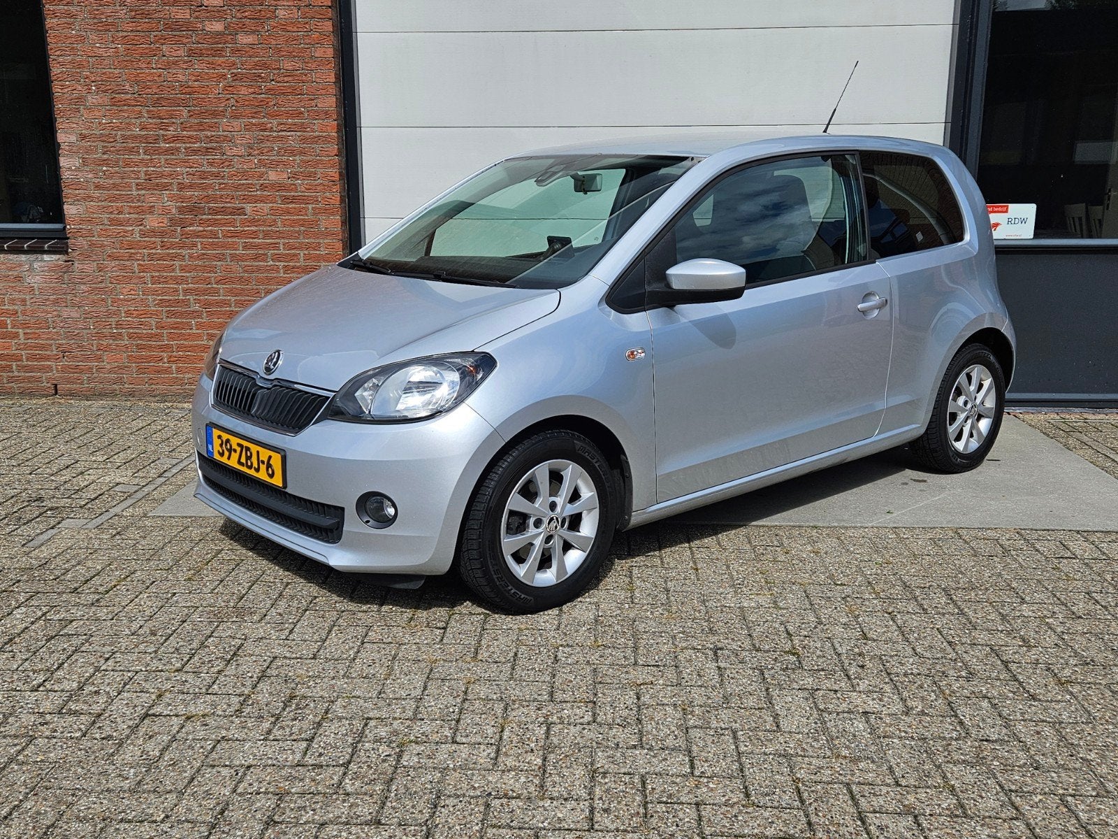 Skoda Citigo 1.0 T 55KW 2013 AIRCO CRUISE STOELVERWARMING, Euro 5, Stof, 74 pk, Zwart