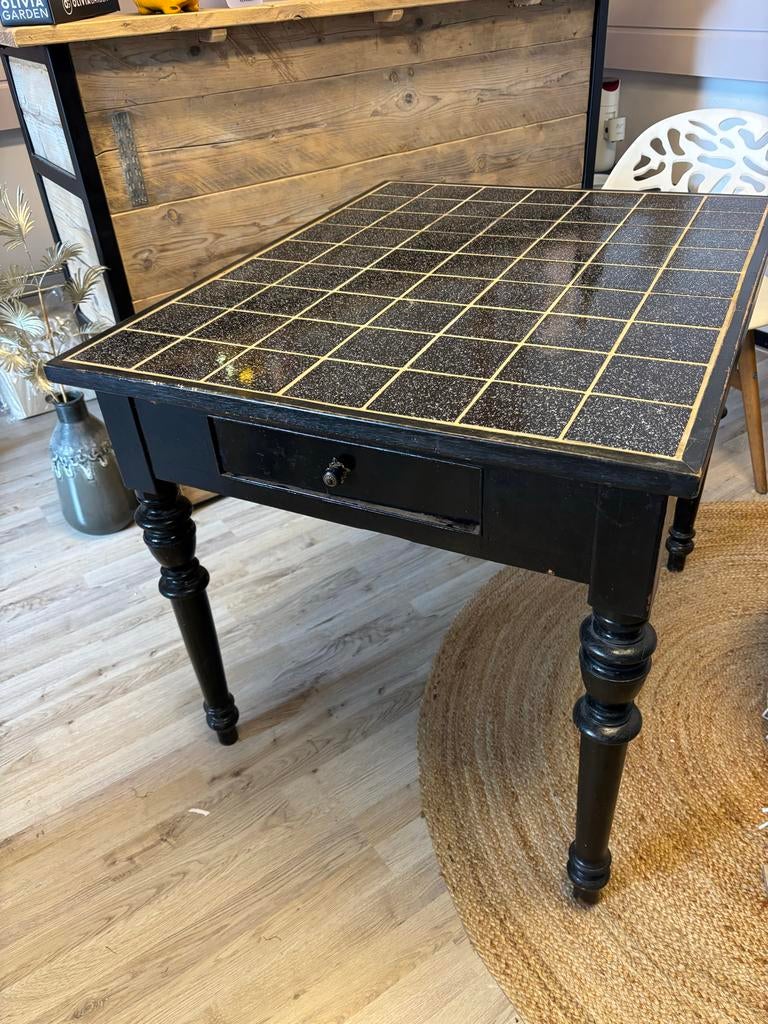 Hele oude keuken tafel met tegels, Antiek en Kunst, Antiek | Meubels | Tafels, Ophalen