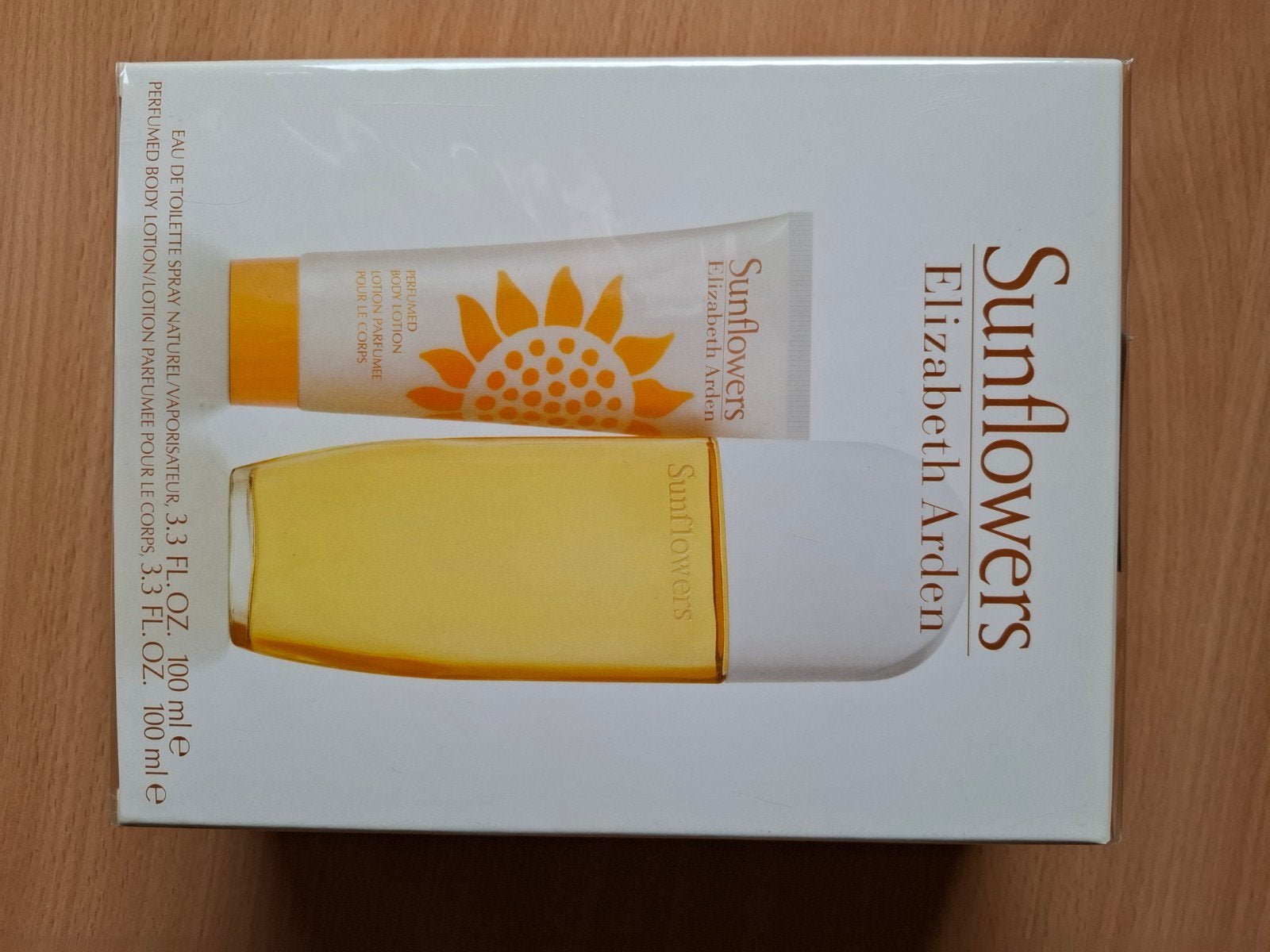 Elizabeth Arden Sunflowers Eau de Toilette & Body Lotion, Sieraden, Tassen en Uiterlijk, Ophalen of Verzenden, Nieuw