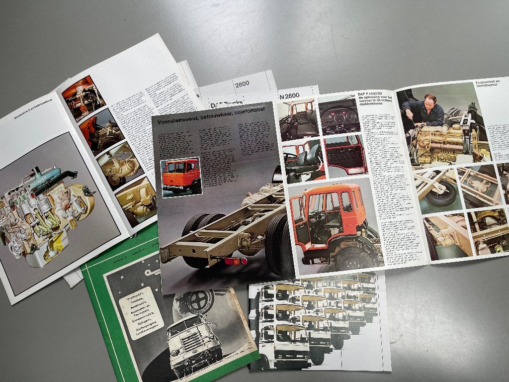 Verzameling DAF Trucks folders, brochures etc – jaren 70/80, Ophalen of Verzenden, Zo goed als nieuw, Overige merken