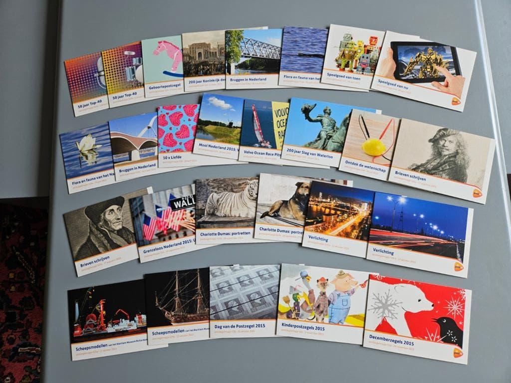 Postzegelmapjes jaar 2015 compleet zie beschrijving, Postzegels en Munten, Ophalen of Verzenden, Na 1940, Postfris