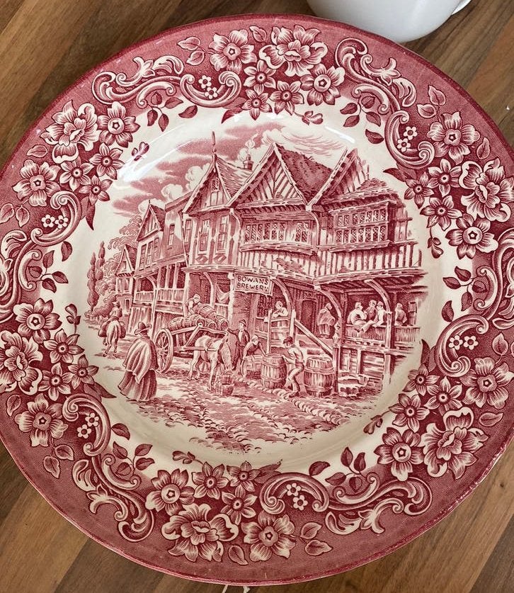 10x dinerbord Royal Tudor, Bowans Brewery creme/roze/rood, Ophalen of Verzenden