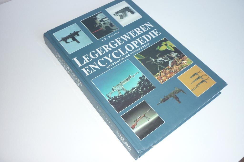 A.E. Hartink: Legergeweren encyclopedie, Ophalen of Verzenden, Gelezen, Landmacht