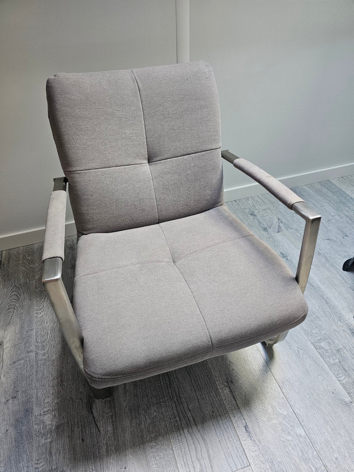 Grijze stoel H&H, Huis en Inrichting, Stoelen, Ophalen, Gebruikt, Eén, Stof