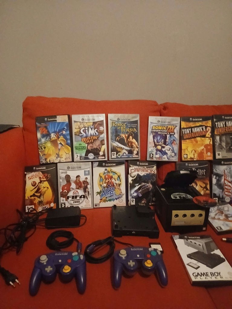 Nintendo gamecube met 18 games / 3 control / gameBplayer/ect, Spelcomputers en Games, Zwart, Ophalen of Verzenden, Zo goed als nieuw