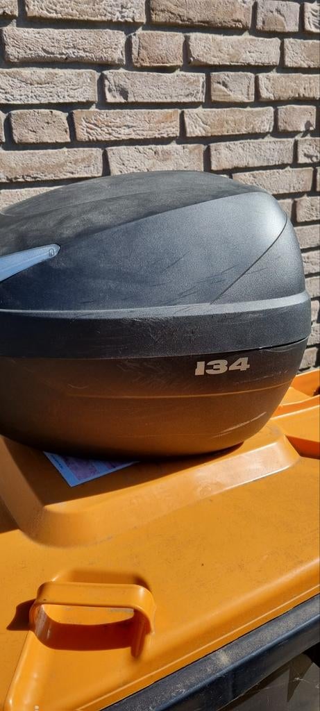 Shad sh34 top box, Motoren, Ophalen, Gebruikt
