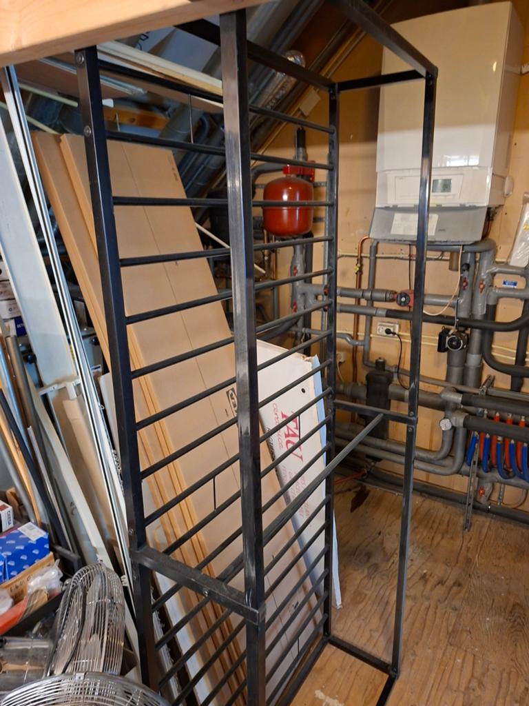 Zwart metalen spijlen bedframe 90x200 - Eenpersoons, Ophalen, Gebruikt, 90 cm, Eenpersoons