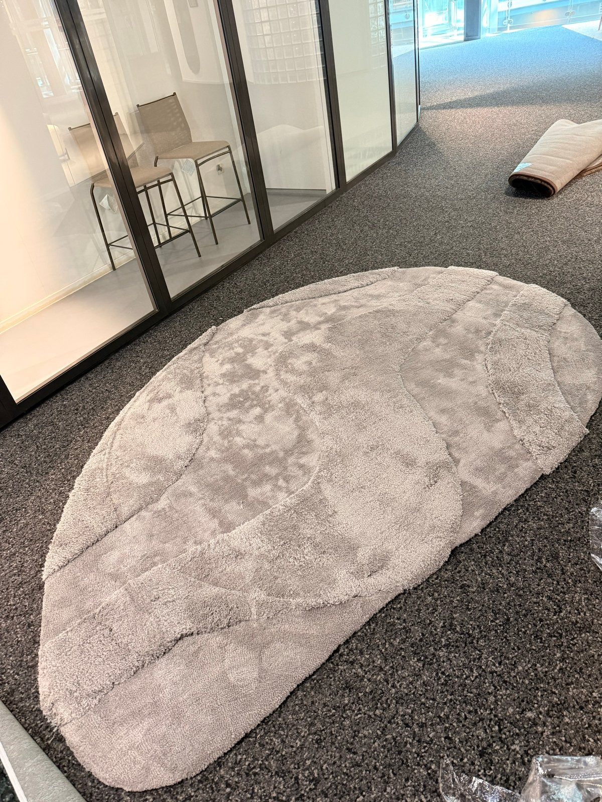 Zachtgrijs Vloerkleed MILANO- Organische Vorm -, Ophalen, Zo goed als nieuw, 200 cm of meer, Grijs