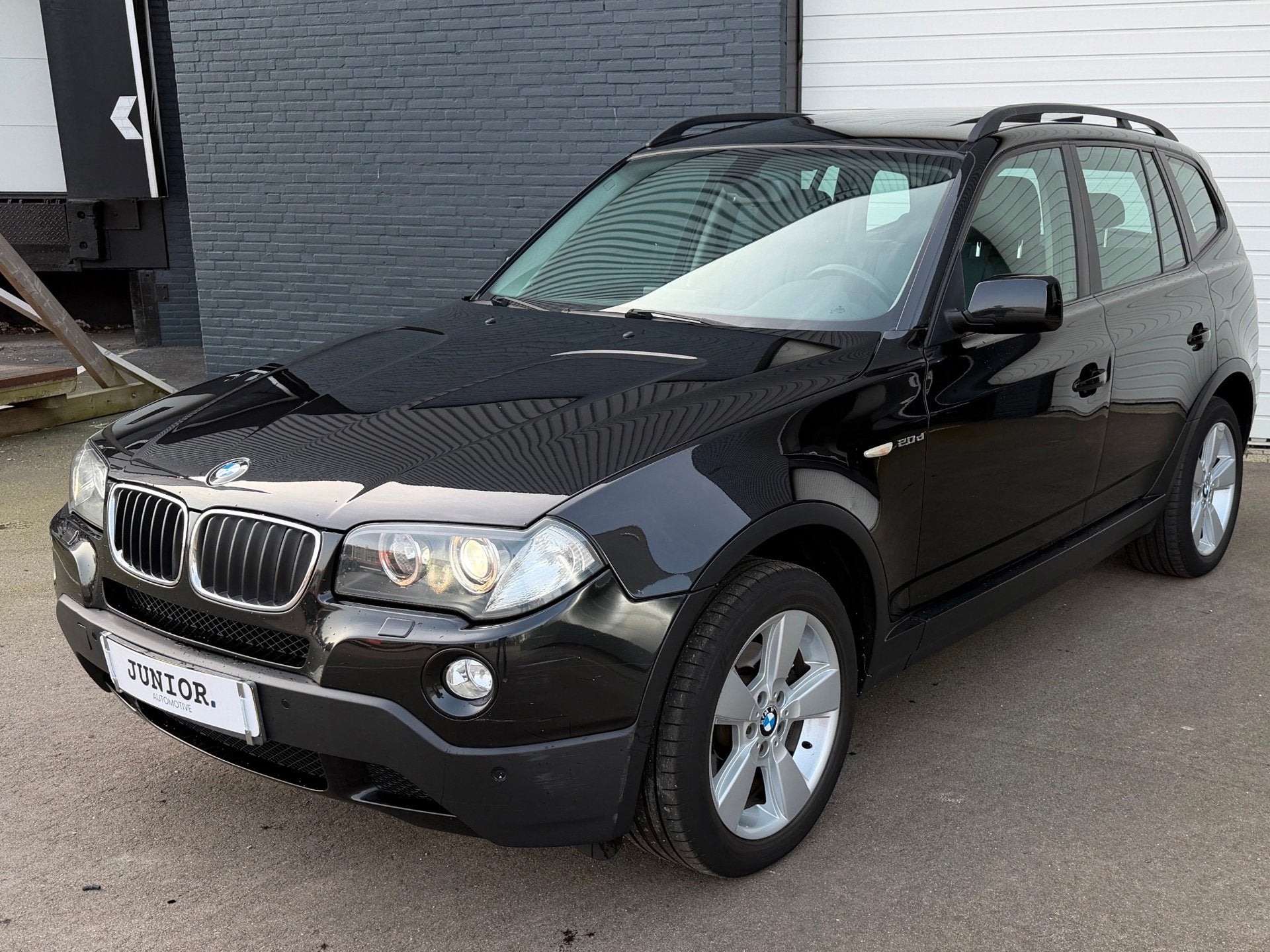BMW X3 2.0d PANORAMADAK/LEDER/AUTO/MEMORY/VOLO-H, Auto's, Automaat, 15 km/l, Zwart, 2000 kg