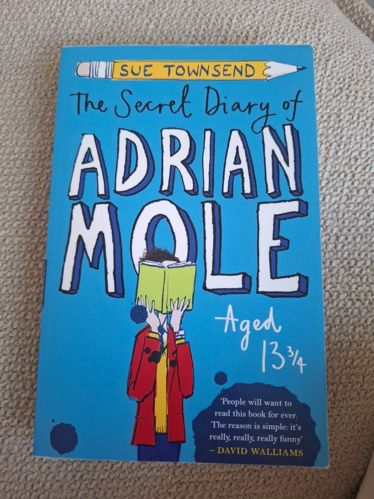 The Secret Diary of Adrian Mole Aged 13 3/4 - Sue Townsend, Ophalen of Verzenden, Zo goed als nieuw, Sue Townsend, Europa overig