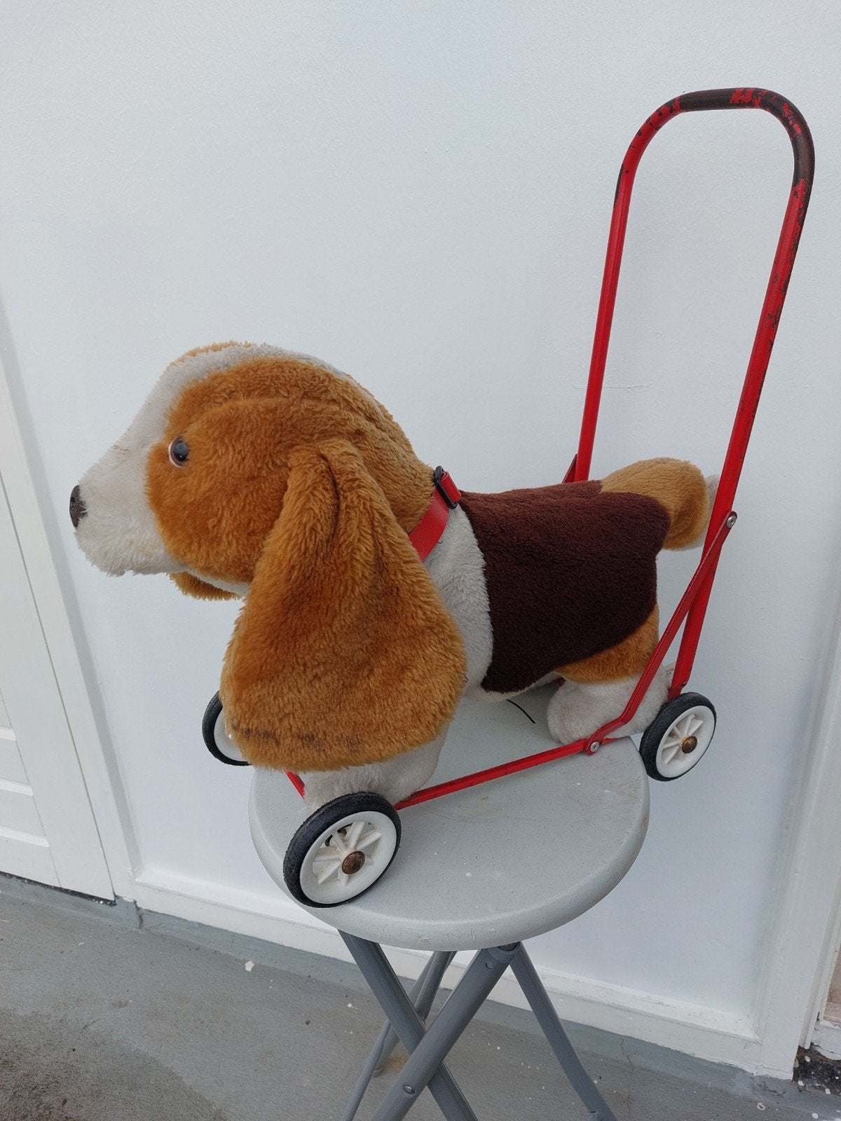 Vintage Hond op Wielen - Mulholland & Bailie Speelgoed, Ophalen of Verzenden, Gebruikt, Jongen of Meisje