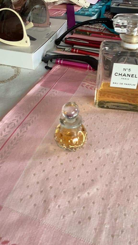 Parfum, Verzenden, Zo goed als nieuw, Miniatuur