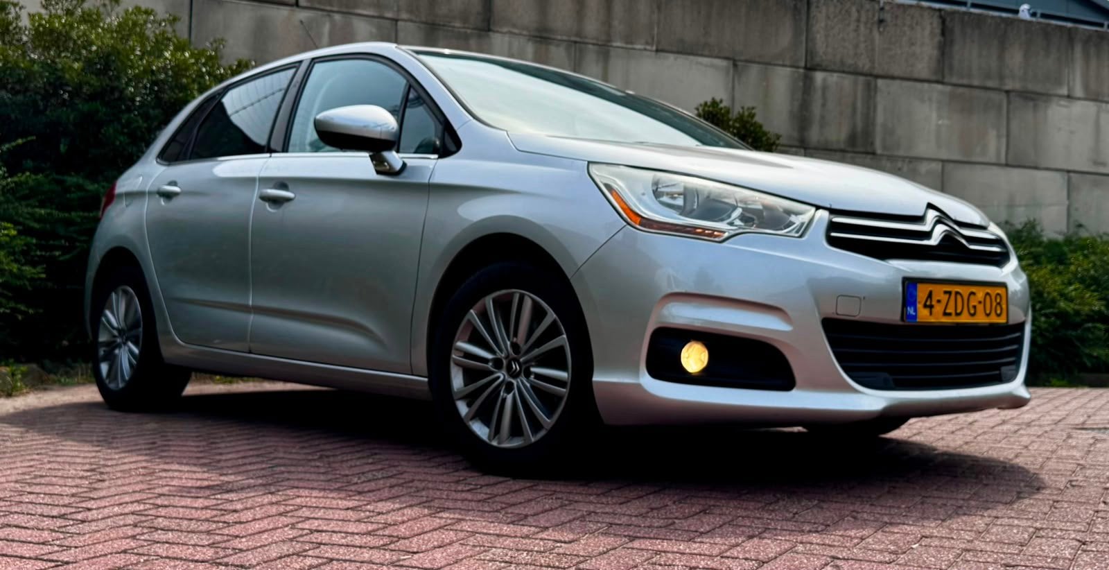 Citroen C4 1.6 VTi Tendance/VOLAUTOMAATISCH/TOP STAAT/RIJKAA, Auto's, Citroën, Euro 5, Stof, 4 cilinders, Bedrijf